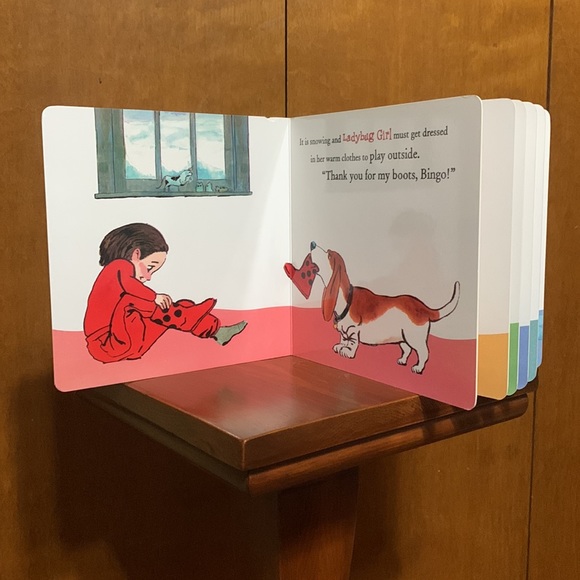 TWO CHILDREN’S BOOKS - “YOU ARE MY SUNSHINE  “ and “LADYBUG GIRL READY FOR SNOW - Picture 5 of 8